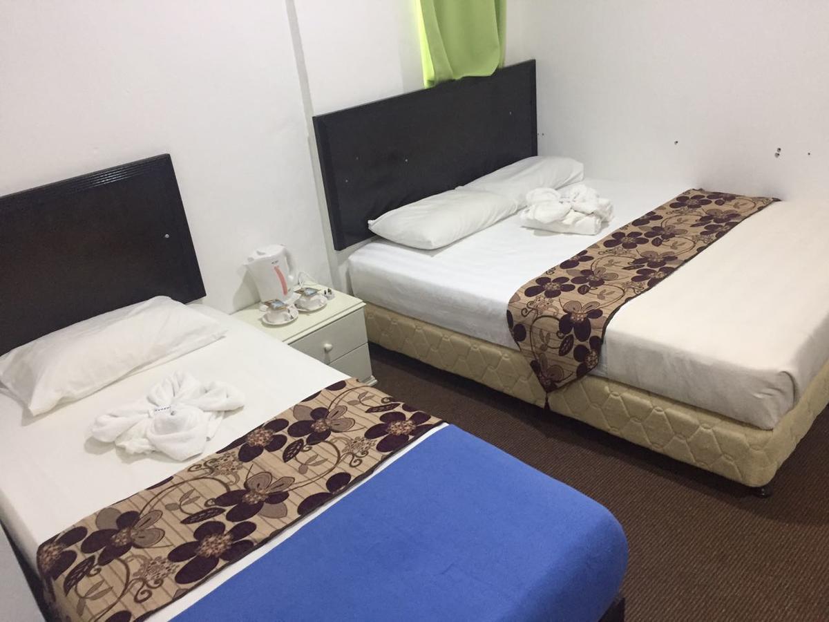 Hotel Singgah Inn Muar Esterno foto